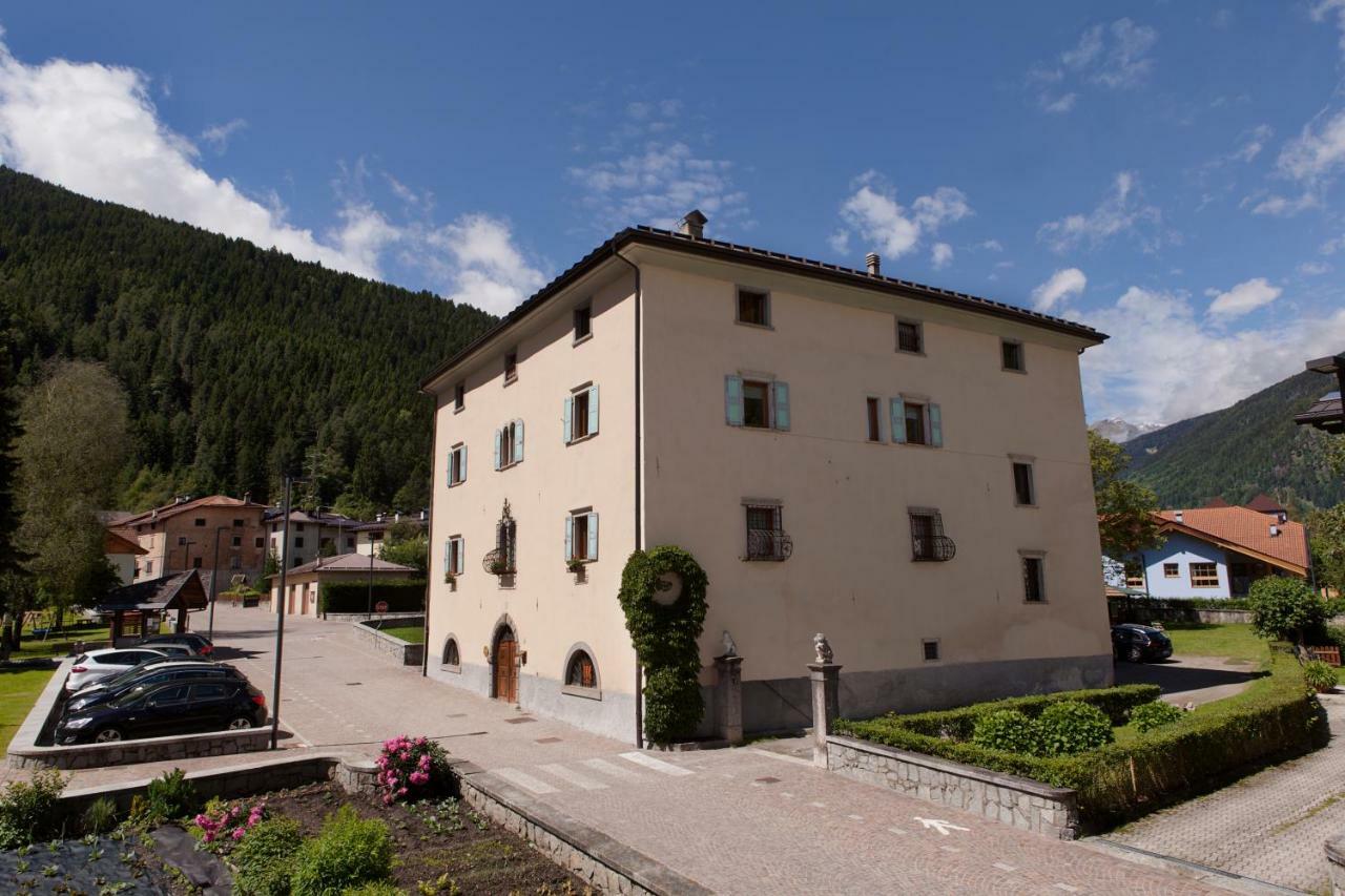 B&B Ca Dei Baroni Pellizzano Eksteriør bilde